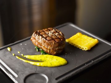 Long Bar Steakhouse Refreshes its Dinner Menu