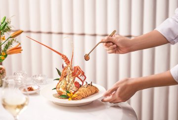 Best Seafood Restaurant in Town