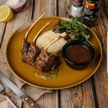 Delicious Dining Spots for a Festive Iftar