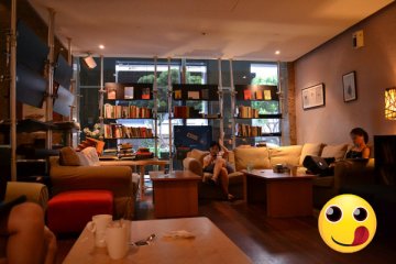 10 Cafe Hangouts in Singapore