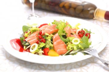 Premium Norwegian Salmon Now Available in Kuriya Fish Market