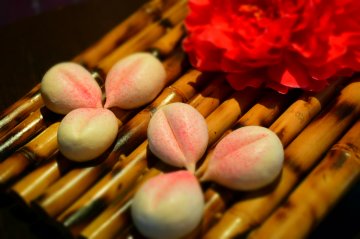 Longevity Peach Buns with an Egg Custard Twist