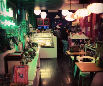 5 Halal Cafes to Check Out