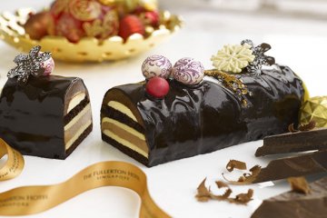12 Indulgent Log Cakes of 2014