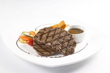 Earle Swensen’s Revamps Their Menu