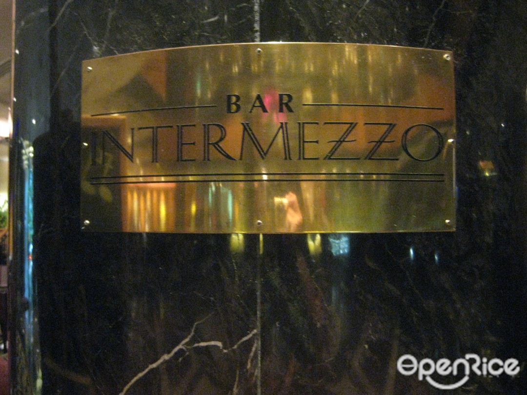 Bar Intermezzo's Photo - Spanish Bars/Lounges in Orchard Orchard Hotel ...