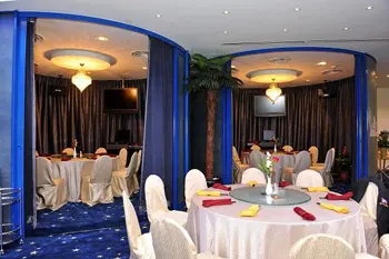 Pin Si Restaurant