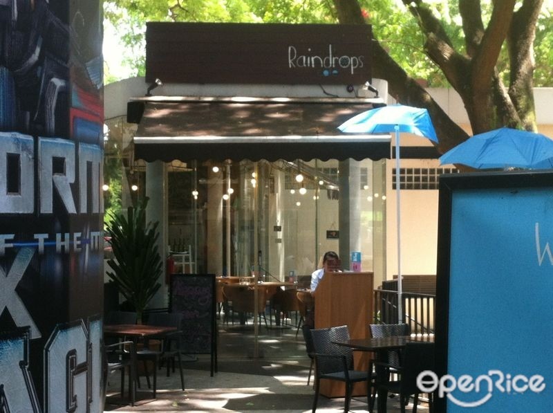 Raindrops Café