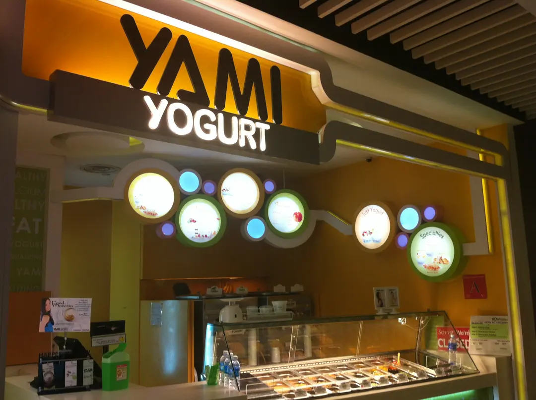 Yami Yogurt's Menu Frozen Yogurt in Dhoby Ghaut Plaza Singapura