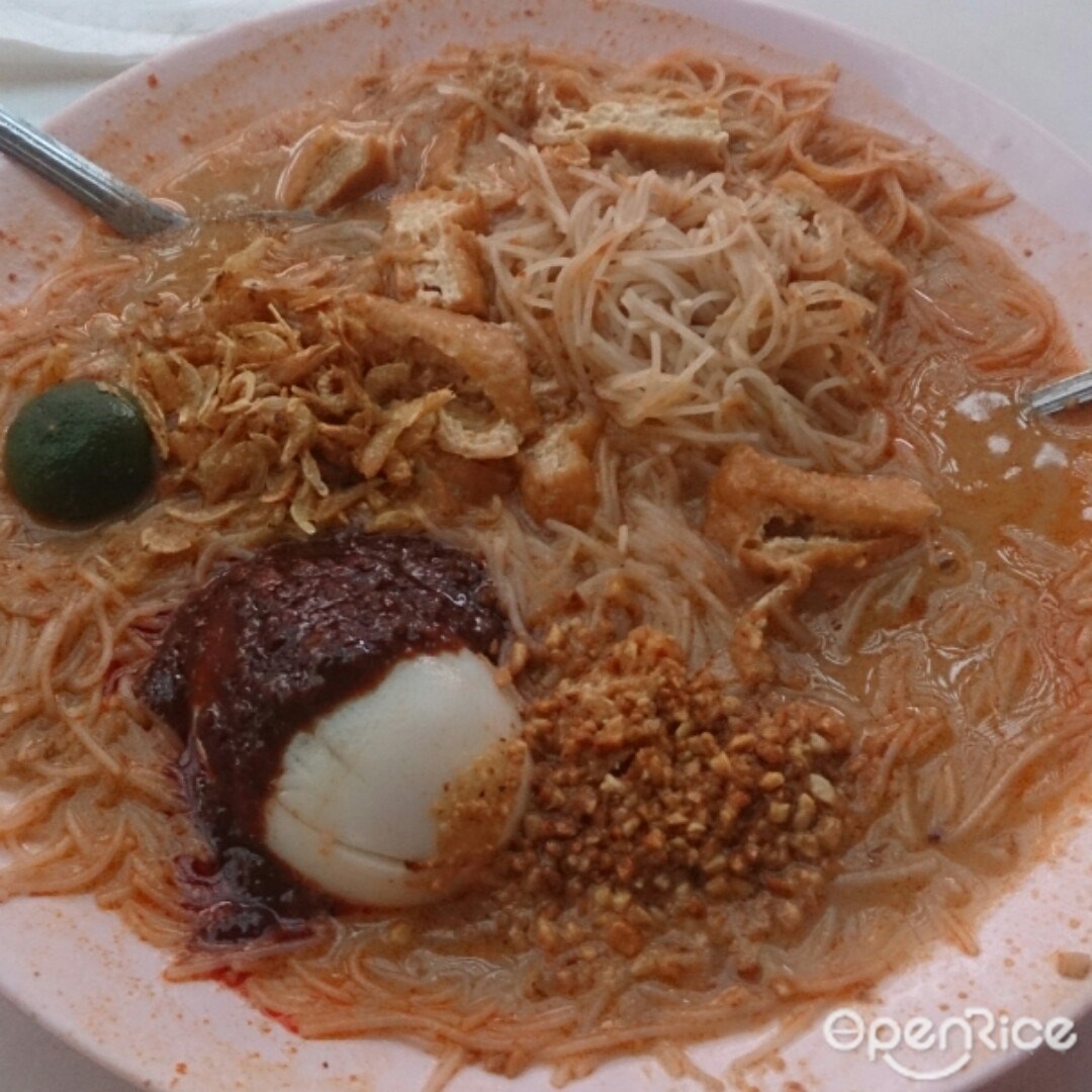 Low Seng Kim's Photo - Peranakan / Nonya Hawker Centre in Geylang ...