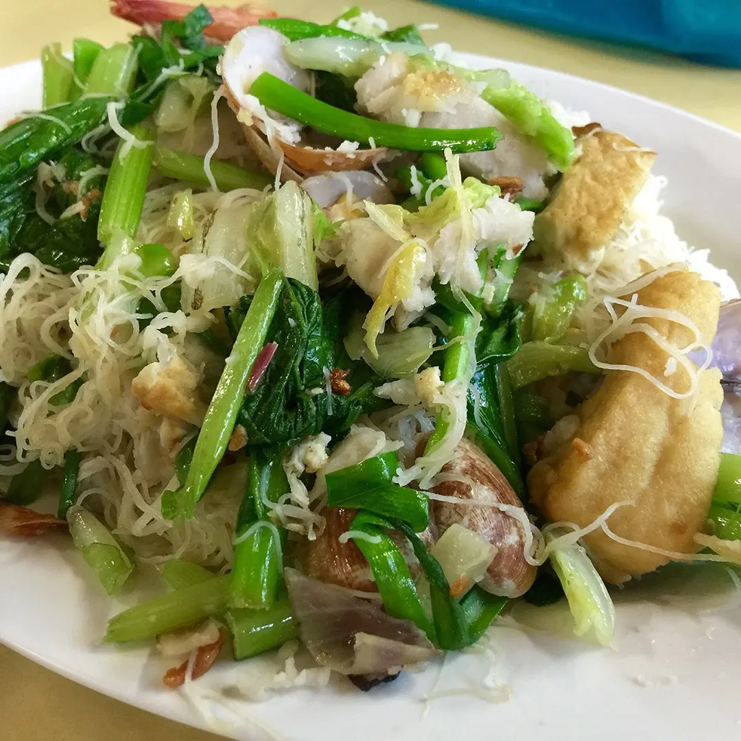 Pu Tiean Ya Zhu Chia Chuan Xiao Shi Hawker Centre In Geylang Geylang pu-tiean-ya-zhu-chia-chuan-xiao-shi-hawker-centre-in-geylang-geylang