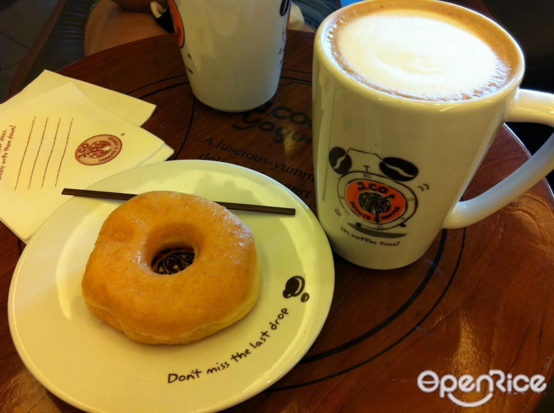 J.Co Donuts & Coffee