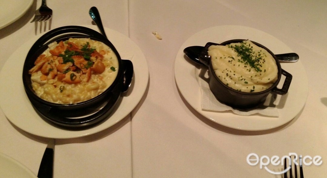 Luke's Oyster Bar & Chop House