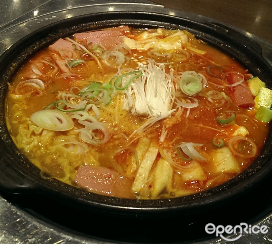 Auntie Kim's Korean Restaurant's Photo Korean Korean BBQ Kids