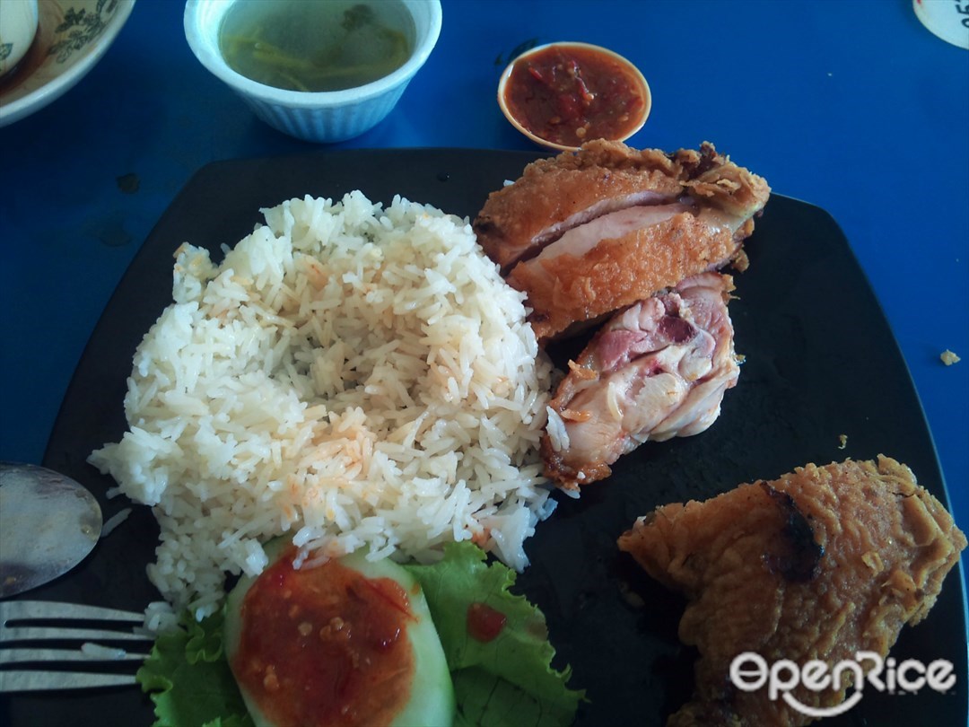 Aneka Rasa Chicken Rice