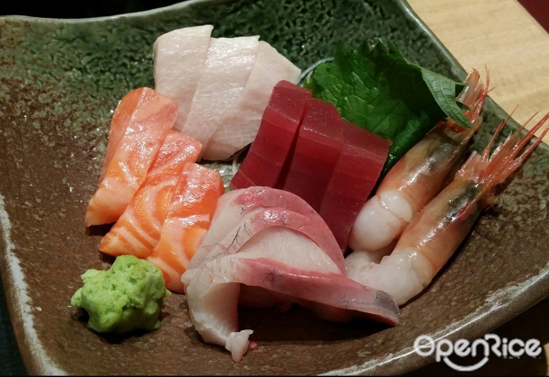 Akashi Japanese Restaurant