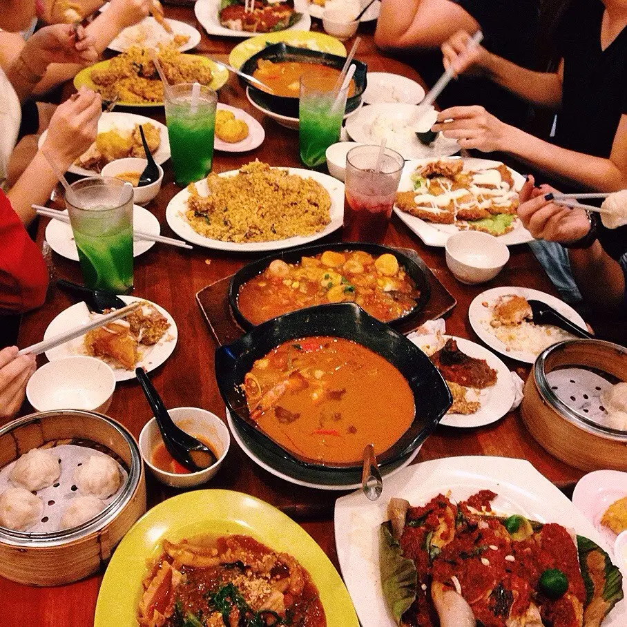 Tang Tea House Hong Kong Cafe Cantonese/Hong Kong Halal in Jalan Kayu