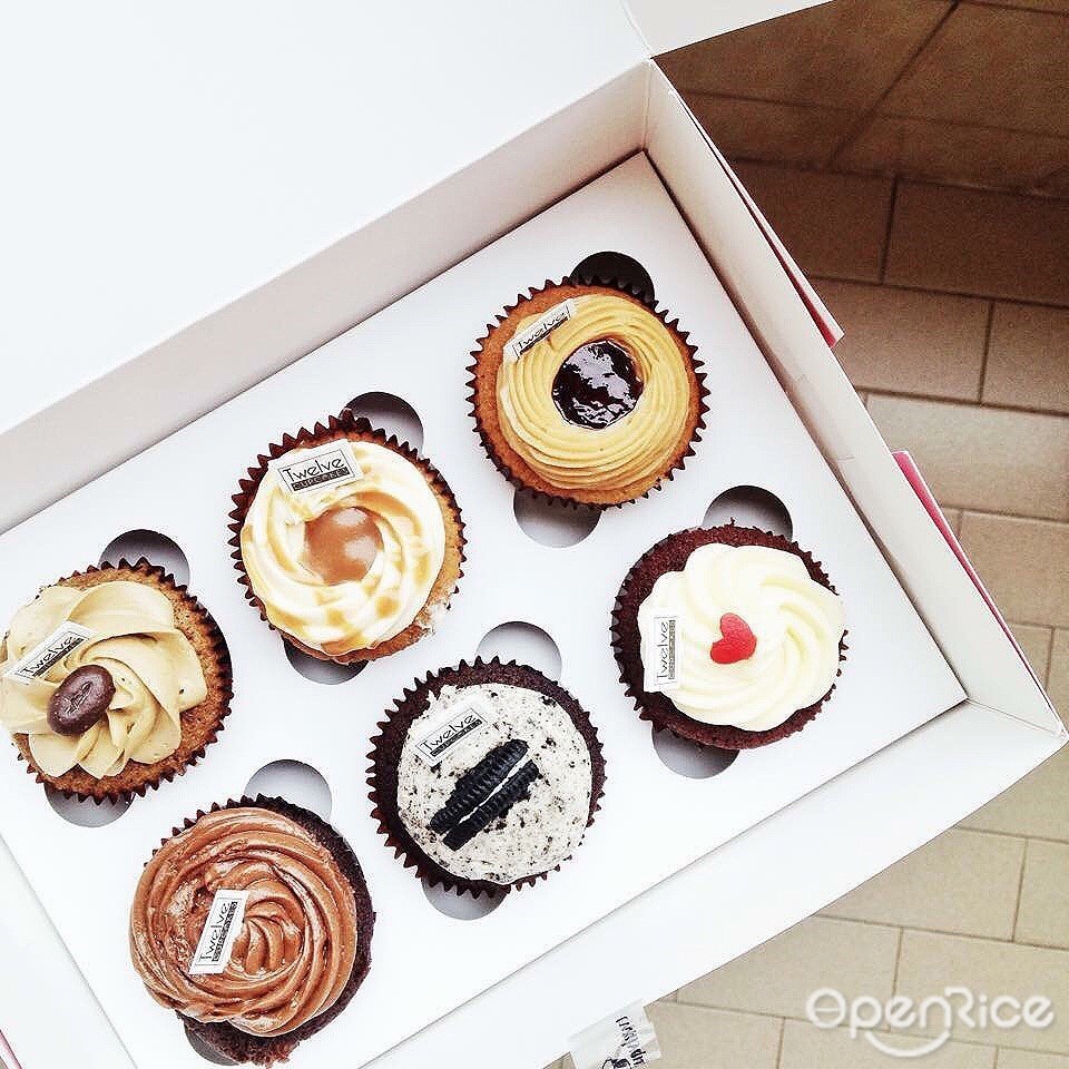 Twelve Cupcakes
