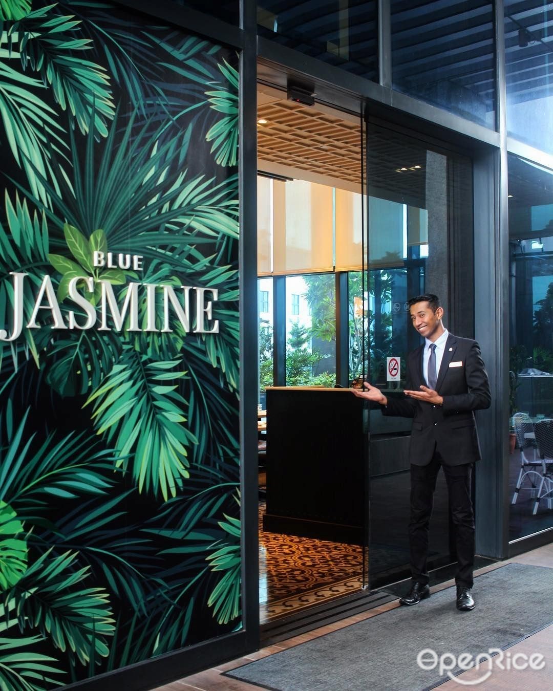 Blue Jasmine