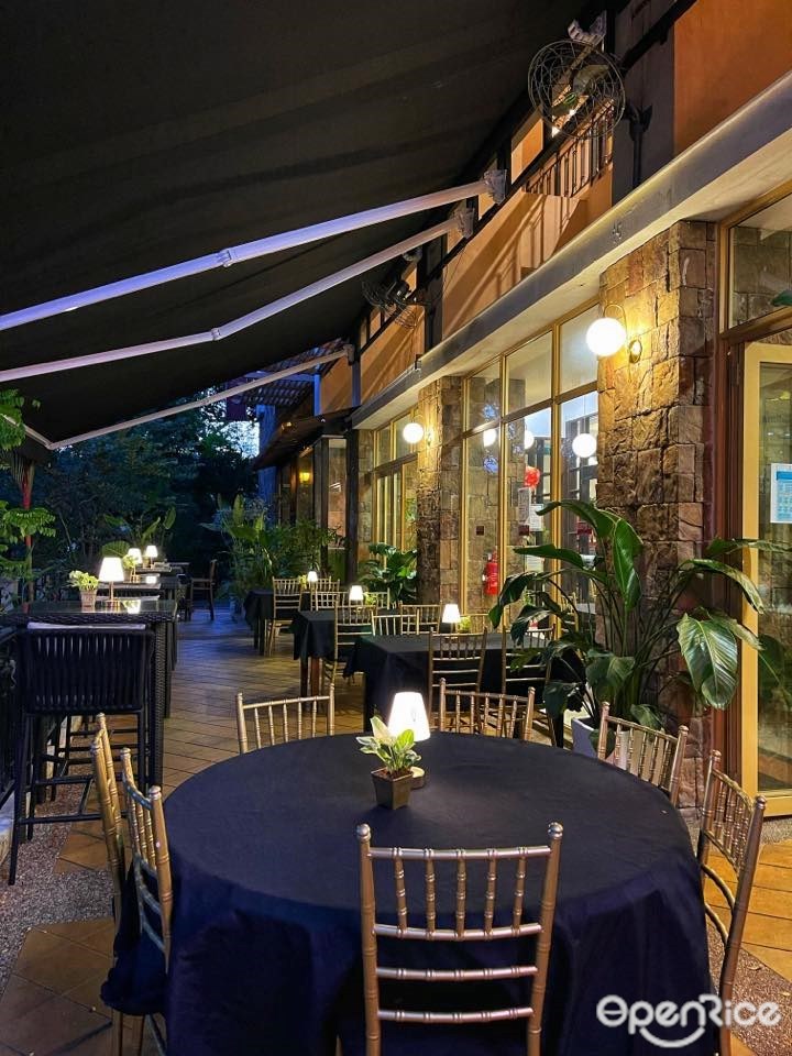 Quentin's The Eurasian Restaurant