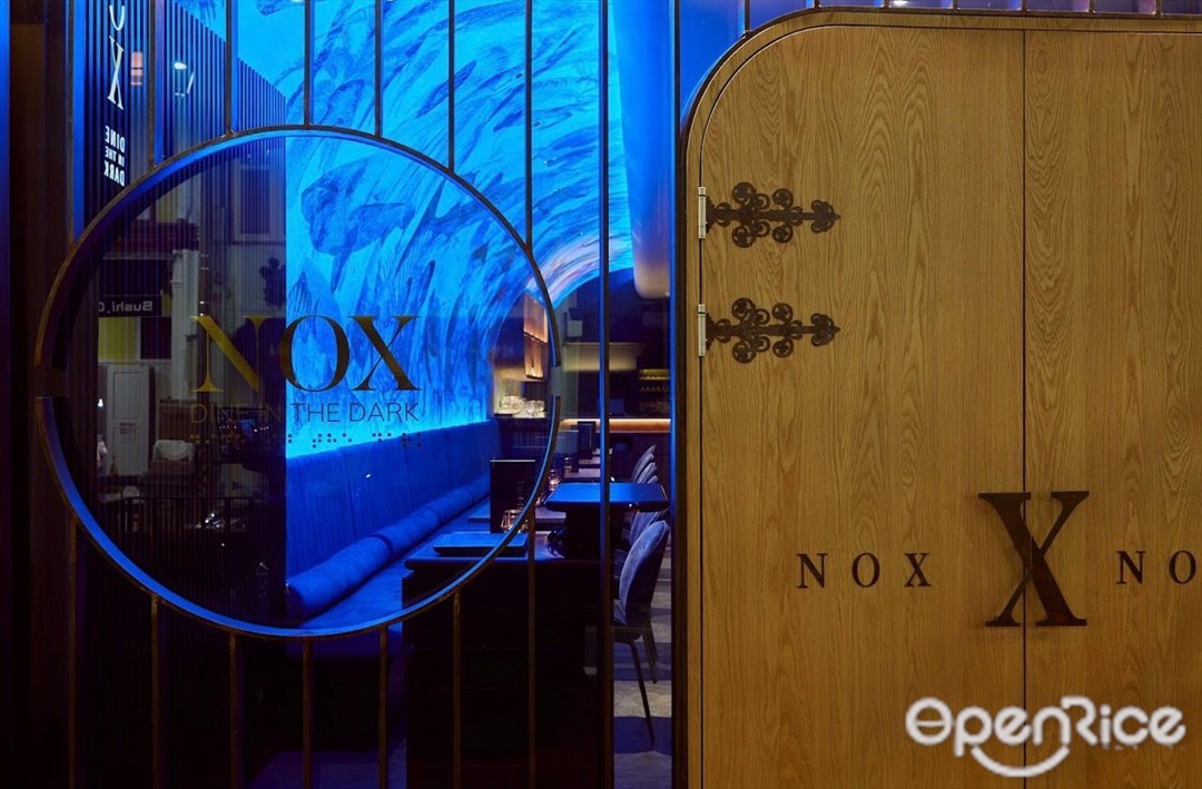 NOX- Dine in the Dark