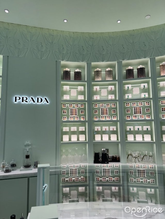 Prada Caffe-door-photo