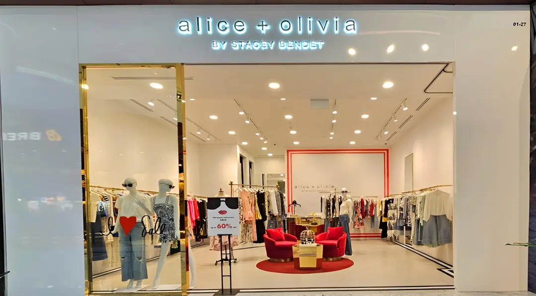 alice + olivia - in City Hall Raffles City Shopping Centre Singapore ...