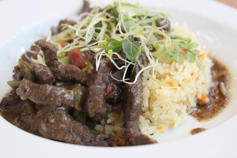 shredded beef with buttered rice
