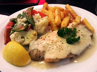 Pan-grilled Catch of the day with lobster sauce