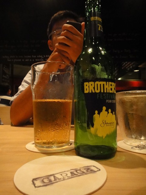 Brothers Pear Cider beer 