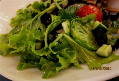 Mixed leaf salad