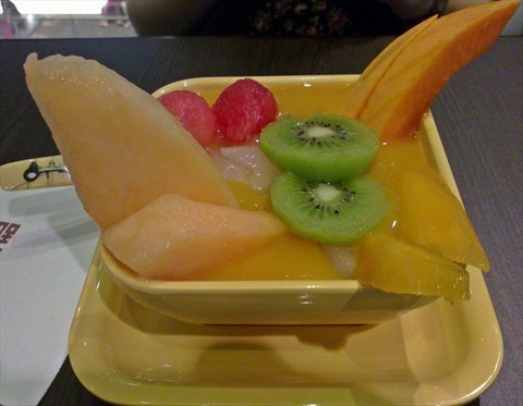 Mixed Fruits Sago with Mango Juice