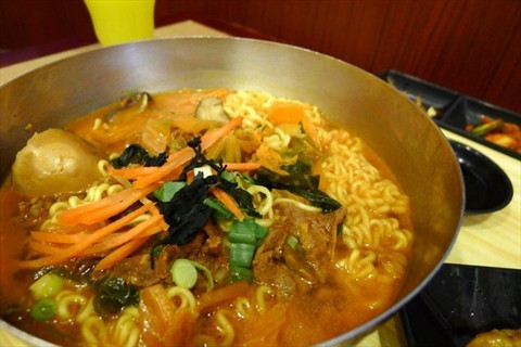 Kimchi Beef Noodles 