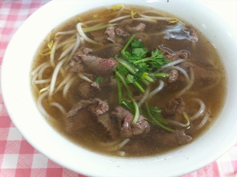 Soup beef noodle