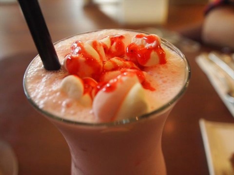 Strawberry coffee cooler with marshmallow!