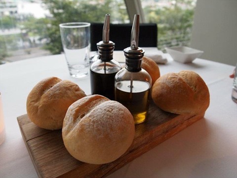 Starter Bread with Olive Oil and Vinegar