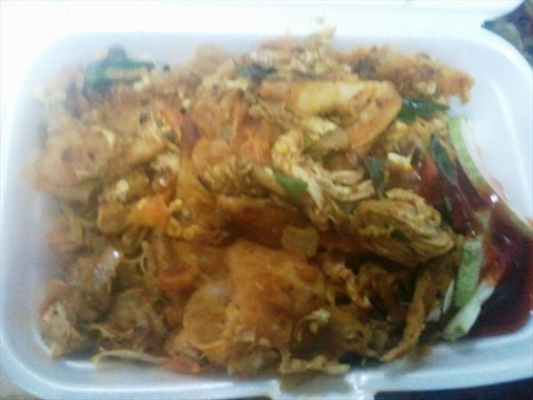 ''Kottu (smashed) prata" (with cucumber)