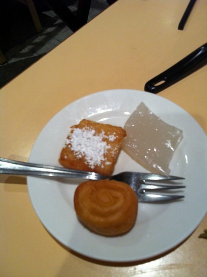 Fried Niangao With Icing Sugar Water Chestnut Cake