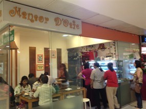 Mansor D'Cafe