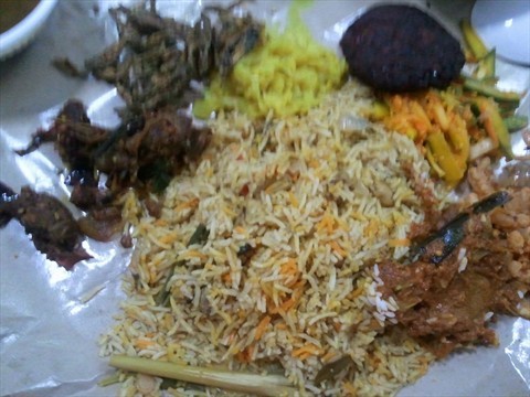 Briyani with vegetables, meat & fish cutlet