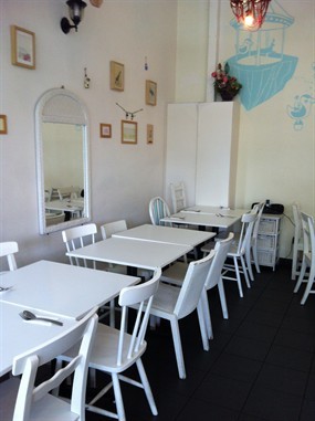 Shloop Art Cafe