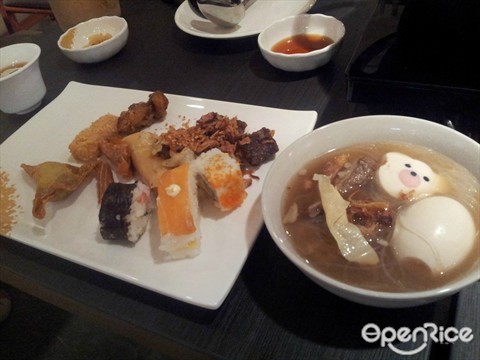 The sushi, fried stuff and guan dong zhu(Jap style)