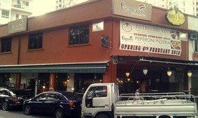 Peperoni Pizzeria
