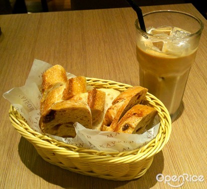 Bread Basket   Iced Latte