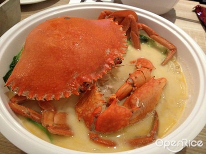Simply delicious crab bee hoon soup