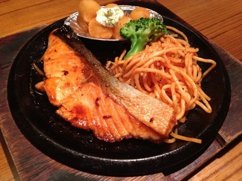 Salmon terriyaki with spaghetti