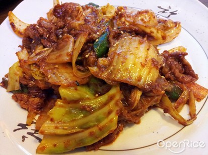 Fried kimchi with pork