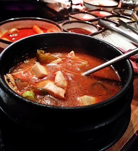Kimchi Tofu Soup (Kimchi Jjigae 김치찌개)