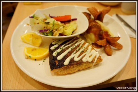 Under Chef Special Set Meal – Grilled Salmon Fish @ $16.90