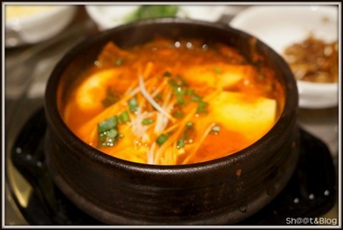 Kimchi Cjigae (Kimchi stew) @ $16.00